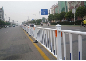 宜昌市市政道路护栏工程
